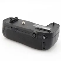 nikon-mb-d16-batterygrip-occasion.jpg