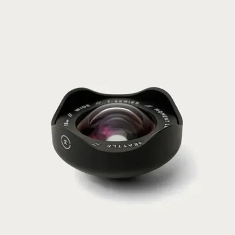 Moment-T-Series-Wide-18mm-Lens-3.jpg