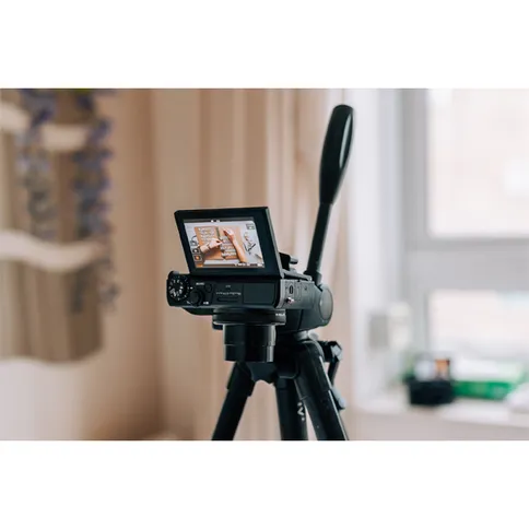 canon-g7xii-lifestyle_9.jpg