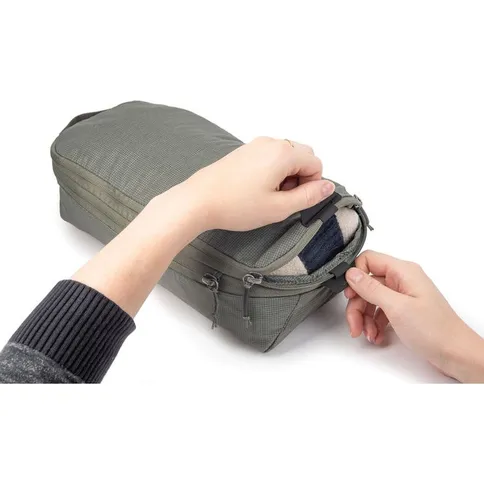 Peak-Design-Packing-Cube-S-Medium-Sage_7.jpg