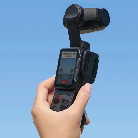 Insta360-Sliding-Protective-Case-for-Luna-black_6.jpg