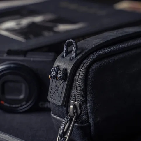 Wotancraft-Portable-Pouch-size-S-black-leather_5.jpg