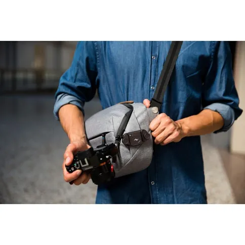 Peak-Design-Capture-Clip-v3-zwart_5.jpg