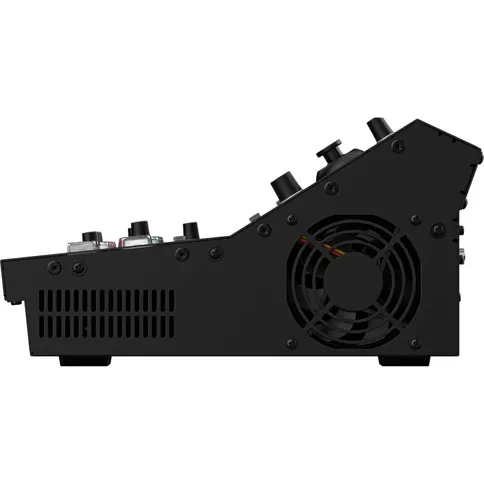Roland-VR-400UHD-4K-streaming-mixer_7.jpg