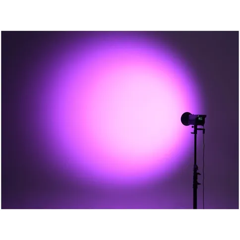 Nanlite-FC-120C-LED-RGBW-Spot-Light_6.jpg