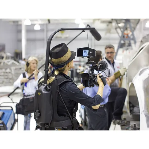Easyrig-Minimax-Camera-Support-System-with-STABIL-Light-Arm-and-Quick-Release-MM100STLQ_2.jpg