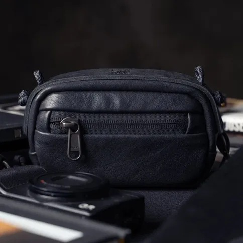 Wotancraft-Portable-Pouch-size-S-black-leather_4.jpg