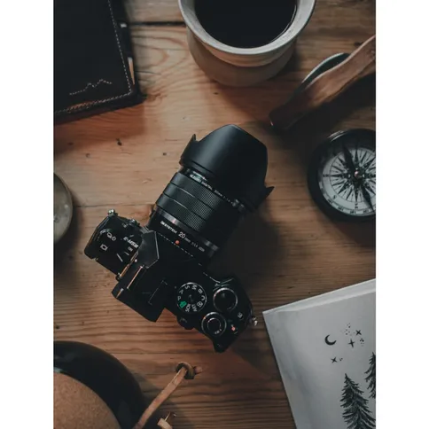 M.Zuiko-Digital-ED-20mm-F1.4-PRO_8.jpg