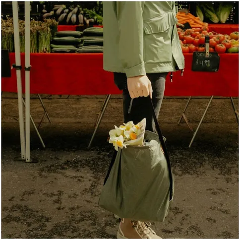 Peak-Design-Packable-Tote-V2-sage_2.jpg