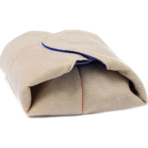 Long-Weekend-Padded-Camera-Wrap-16x16_4.jpg