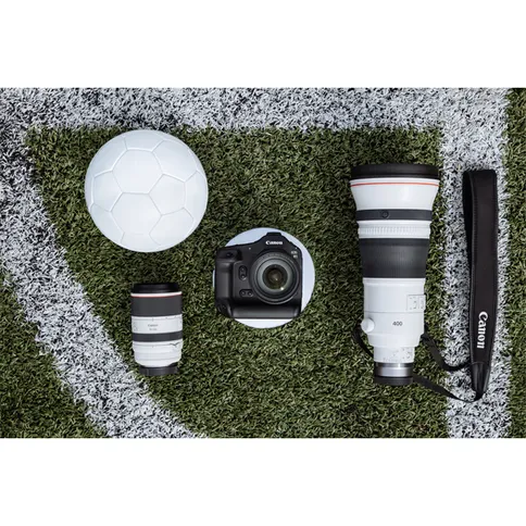 canon-r1-lifestyle_3.jpg