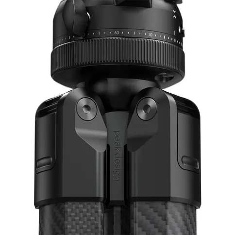 Peak-Design-Pro-Tripod-6.jpg