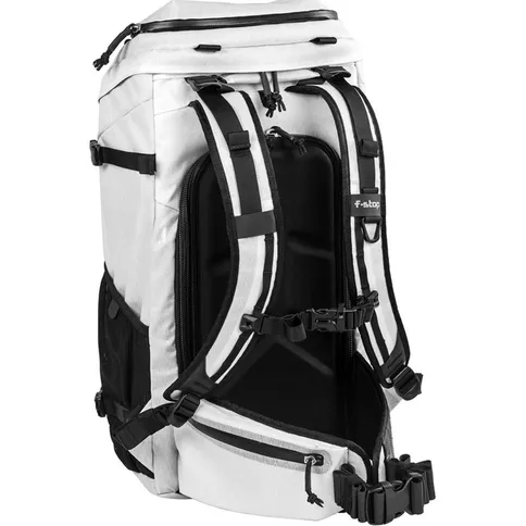 F-Stop-Kashmir-2-AIR-33L-Backpack-Male-Torso-Version-Arctic_4.jpg