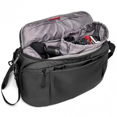 Manfrotto-Advanced-Hybrid-Backpack M_III_5.jpg