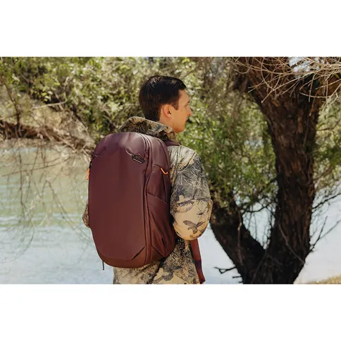 Travel_Backpack_30L_Eclipse_5.jpg