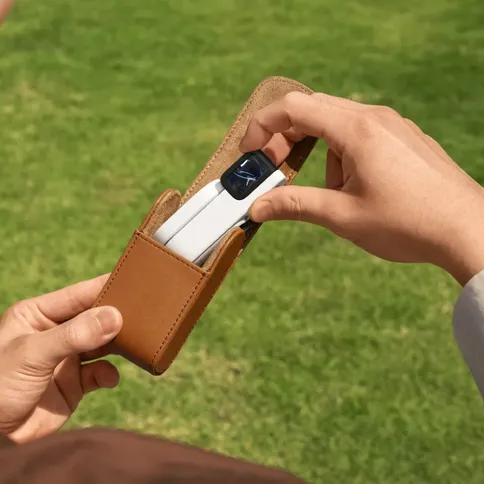 Insta360-GO-3S-Classic-Leather-Case_6.jpg