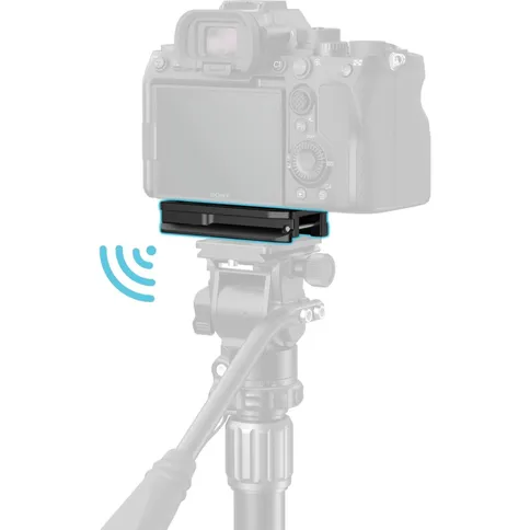 SmallRig-MD5425-Arca-Swiss-Mount-Plate-for-AirTag-for-Sony_3.JPG