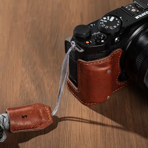 SmallRig-4880-Camera-Leather-Half-Case-Kit-for-Fujifilm-X-M5-bruin_3.jpg