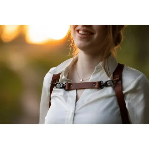 The-Hantler-Chest-strap-Cognac-Old-silver-22cm_4.jpg