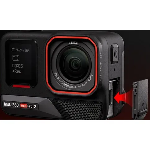 Insta360-Ace-Pro-2-USB-Cover_7.jpg