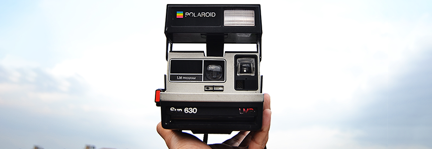 IMPOSSIBLE - Film instantané pour POLAROID 600/One 600 - Cadre Rond - 8  photos - couleur